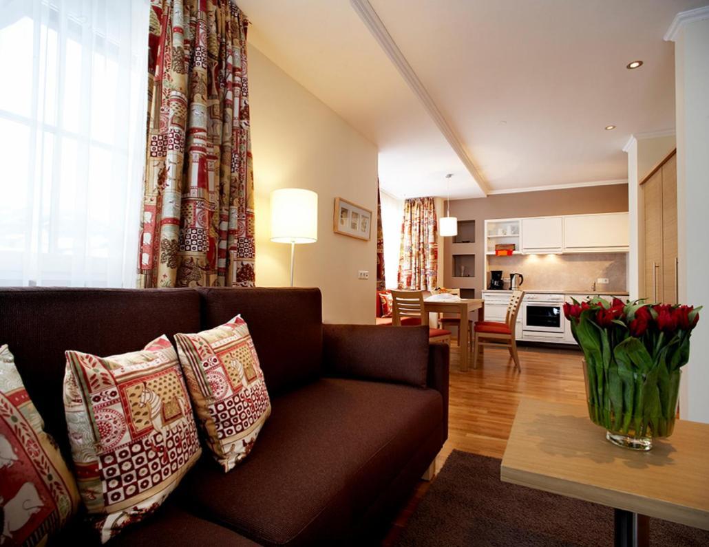 Sonnblick Apartments Und Zimmer - Nationalpark Sommercard Inklusive Hollersbach im Pinzgau Kültér fotó